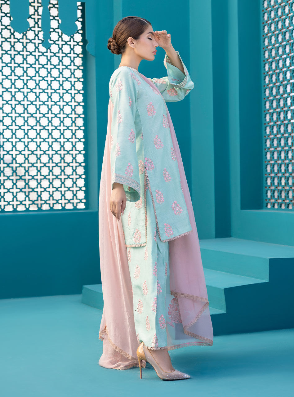 Zainab Chottani | Luxury Pret | ORCHID GLAZE by Zainab Chottani - Designer Dress - Type: Ladies Clothes - Available at Sana Yasir - 100% Original