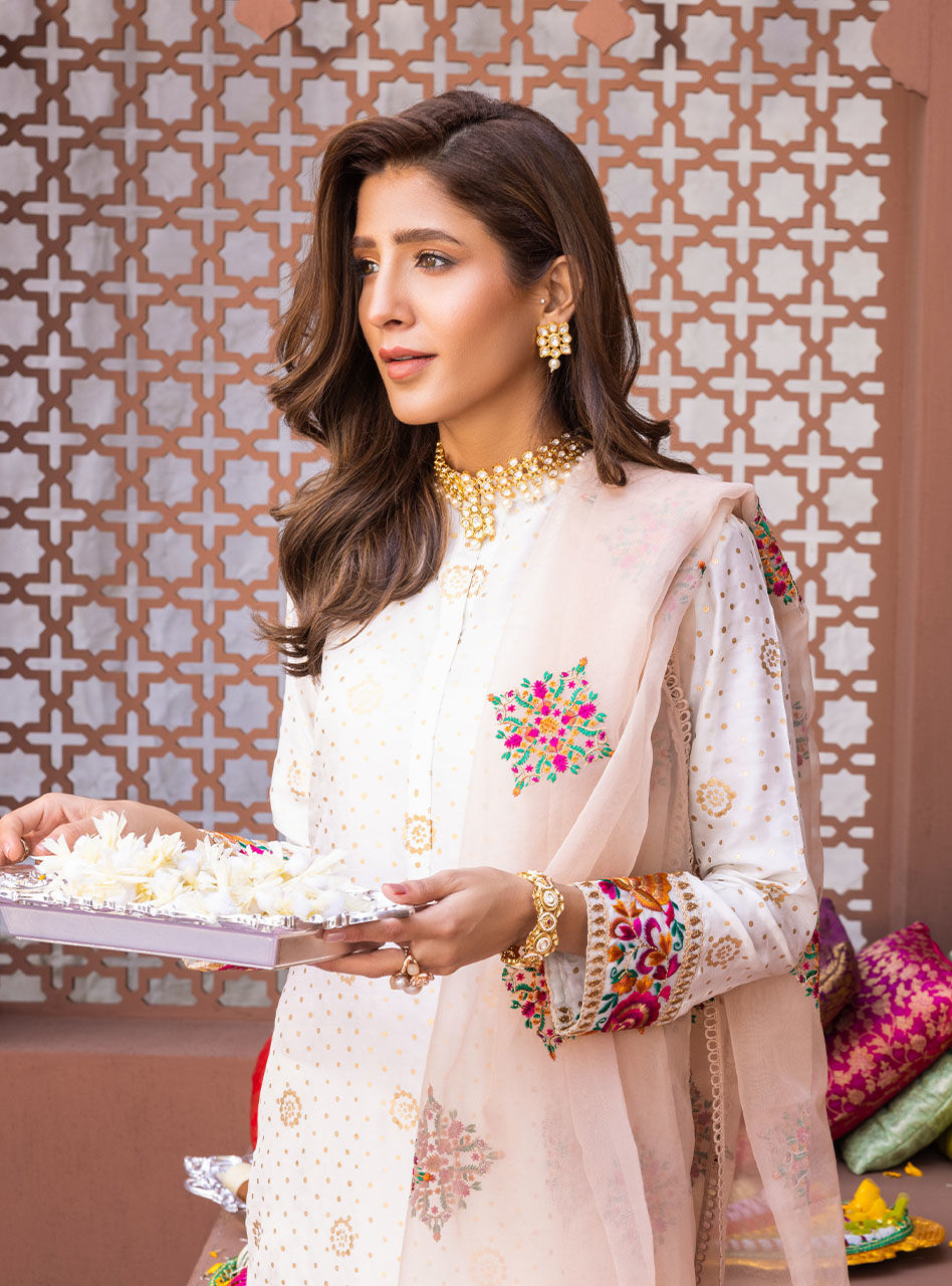 Zainab Chottani | Luxury Pret | PARISA by Zainab Chottani - Designer Dress - Type: Ladies Clothes - Available at Sana Yasir - 100% Original