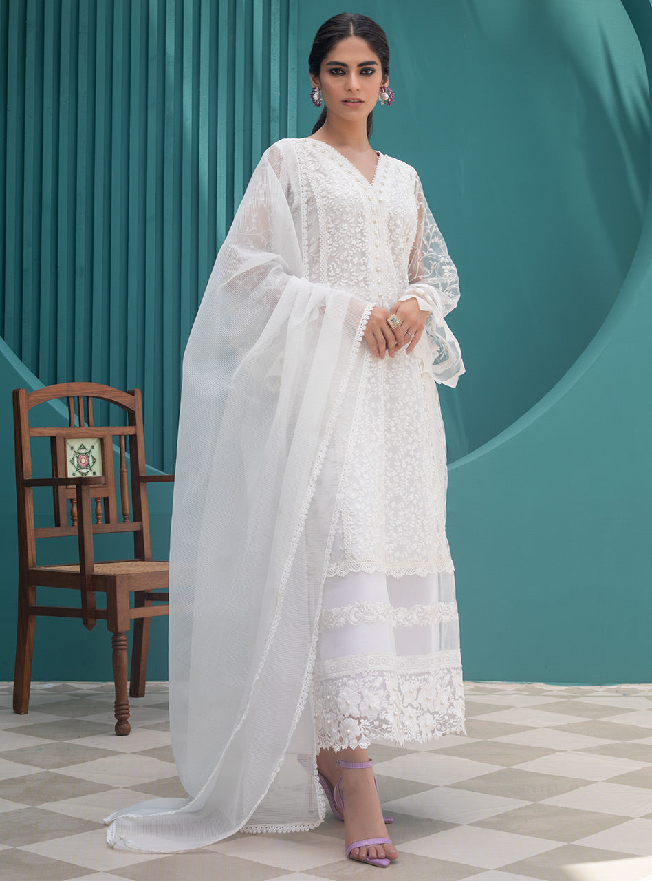Zainab Chottani | Luxury Pret | PRISTINE WHITE by Zainab Chottani - Designer Dress - Type: Ladies Clothes - Available at Sana Yasir - 100% Original