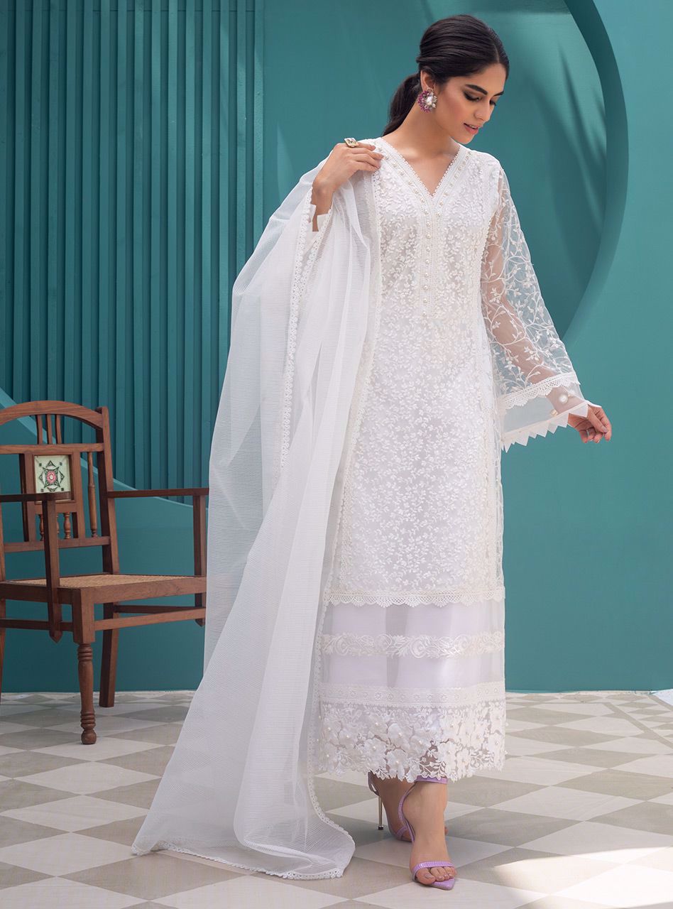 Zainab Chottani | Luxury Pret | PRISTINE WHITE by Zainab Chottani - Designer Dress - Type: Ladies Clothes - Available at Sana Yasir - 100% Original