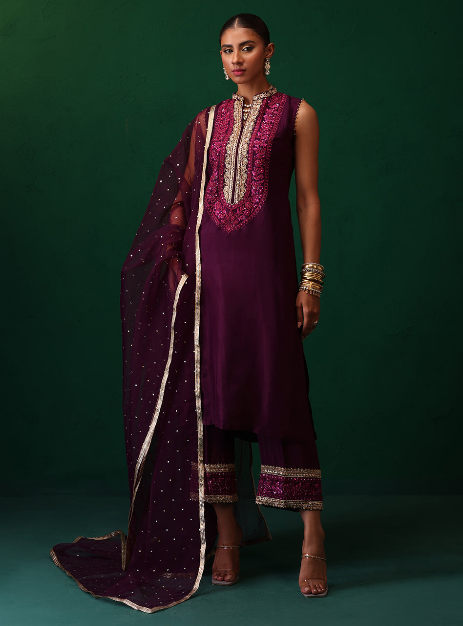 Zainab Chottani | Semi Formals | AMYRA by Zainab Chottani - Designer Dress - Type: Ladies Clothes - Available at Sana Yasir - 100% Original