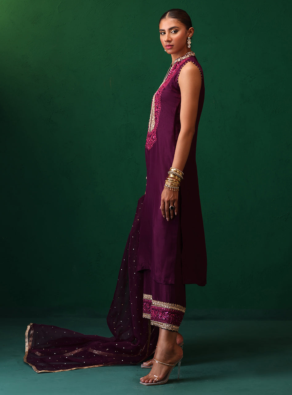 Zainab Chottani | Semi Formals | AMYRA by Zainab Chottani - Designer Dress - Type: Ladies Clothes - Available at Sana Yasir - 100% Original