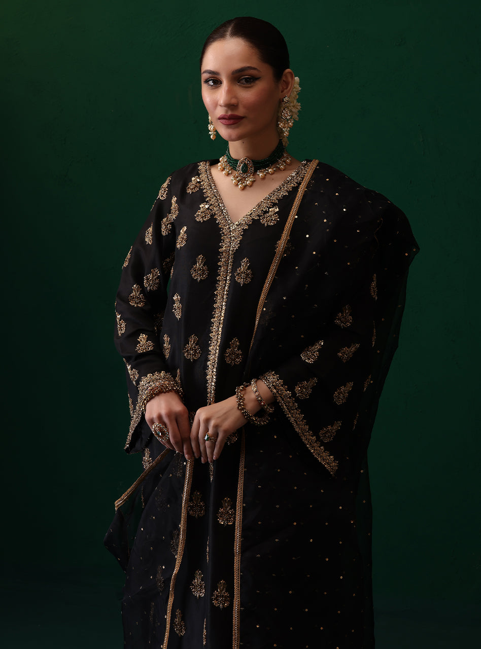 Zainab Chottani | Semi Formals | SHEHNAAZ by Zainab Chottani - Designer Dress - Type: LA - Available at Sana Yasir - 100% Original