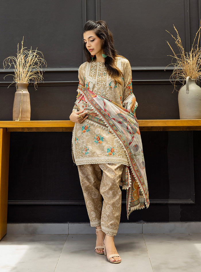 Zainab Chottani | Tahra Lawn 25 | Aymah by Zainab Chottani - Designer Dress - Type: Ladies Clothes - Available at Sana Yasir - 100% Original