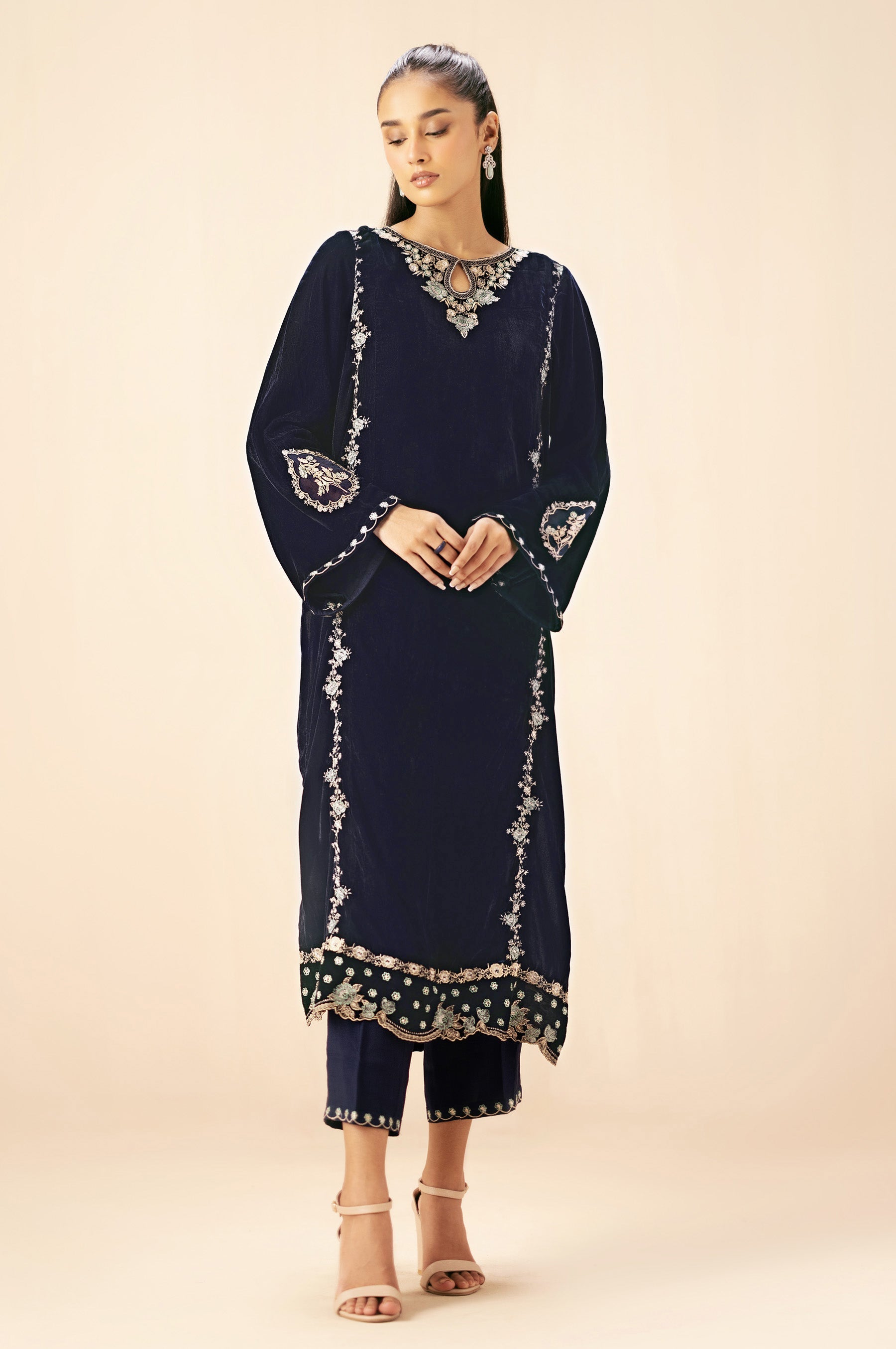 Zeen | Winter Collection | Velvet 10 by Zeen - Designer Dress - Type: Ladies Clothes - Available at Sana Yasir - 100% Original