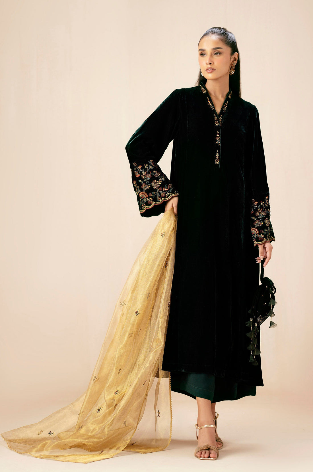 Zeen | Winter Collection | Velvet 14 by Zeen - Designer Dress - Type: Ladies Clothes - Available at Sana Yasir - 100% Original