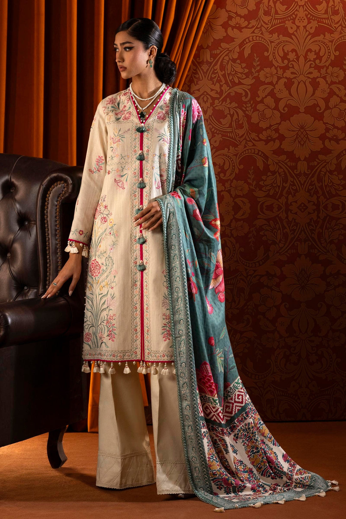 Sana Safinaz | Muzlin Winter 2024 | M243-010A-3AP by Sana Safinaz - Designer Dress - Type: Ladies Clothes - Available at Sana Yasir - 100% Original