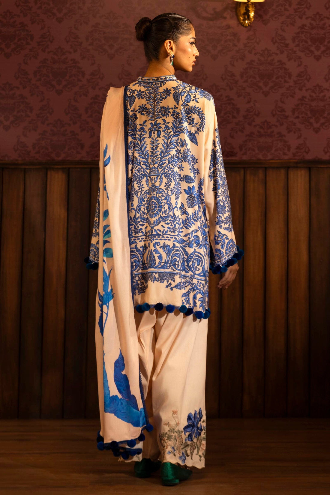 Sana Safinaz | Muzlin Winter 2024 | M243-019B-3DB by Sana Safinaz - Designer Dress - Type: Ladies Clothes - Available at Sana Yasir - 100% Original