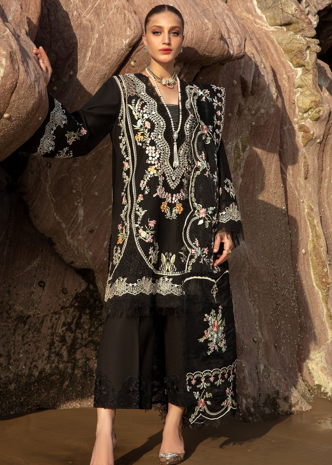 Crimson | Lawn 24 | Lolita - Onyx by Crimson - Designer Dress - Type: Luxury - Available at Sana Yasir - 100% Original